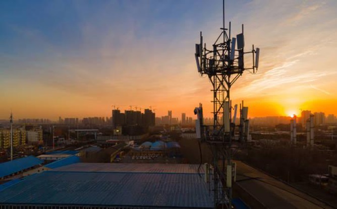 telecomunicazioni_Imagoeconomica_2133411.jpg