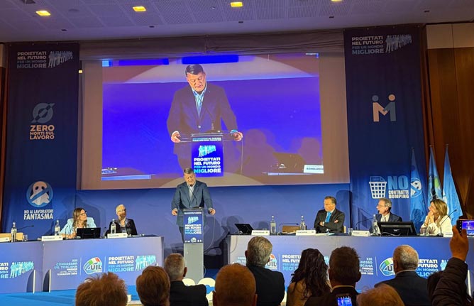 �La legge elettorale? Per noi, la priorit� � il lavoro� 