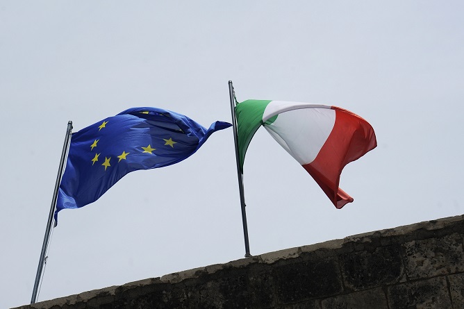 Commissione europea presenta un piano per i profughi ucraini