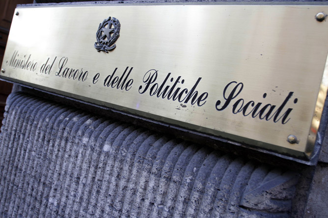 Flussi 2024, distribuite le prime quote per lavoro