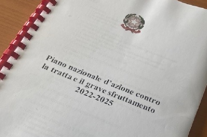 Adottato il Piano nazionale d’azione contro la tratta e il grave sfruttamento