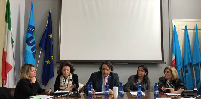 Donne e Lavoro: l’art.37 della Costituzione e la parità salariale