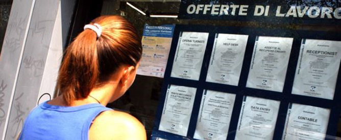 «Salviamo chi ha perso il lavoro, permessi di 2 anni e regolarizzazione»